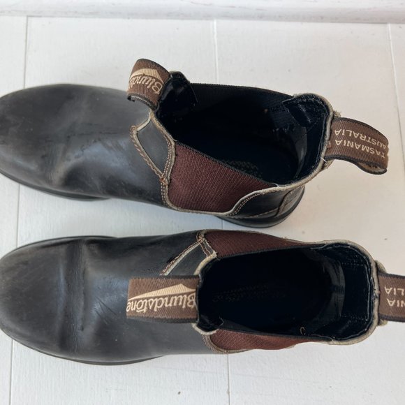 Blundstone Classic 550 Chelsea Boot - Picture 3 of 6